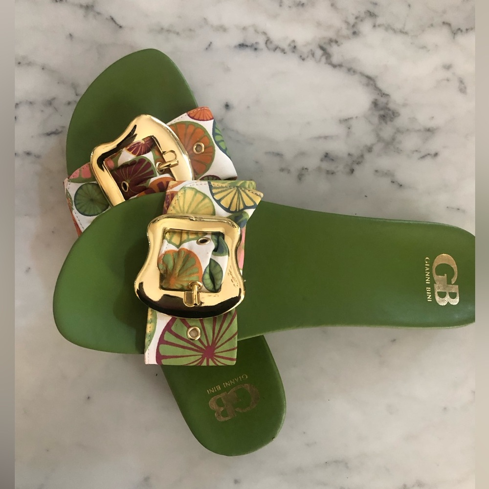Gianni Bini floral sandals with gold buckle